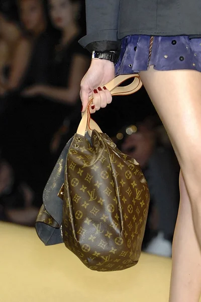 Look 59